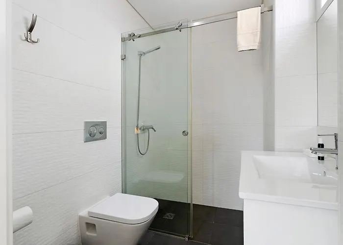 Casa Dos Terracos T2 1º Apartamento *